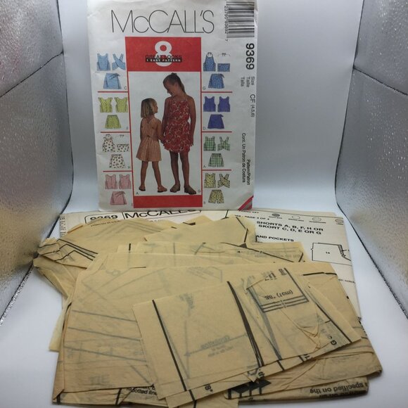 Vintage McCall's Cut Pattern 9369 Size Children Girls Tops Shorts Skorts 4 5 6 - Picture 1 of 4